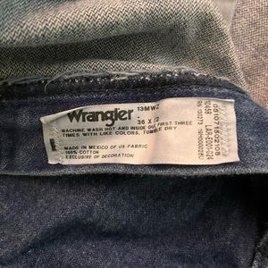 Men’s classic Wrangler jeans, 36x32